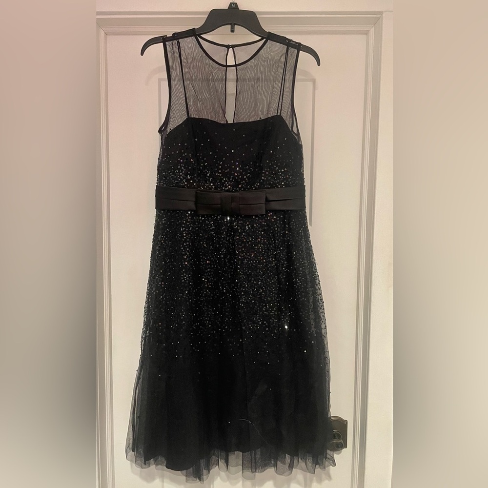 Women’s Ann Taylor Black Sparkly Formal Party Sequined & Bow Lined Dress Sz 8